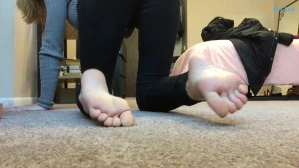 1718327