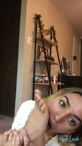 1718331