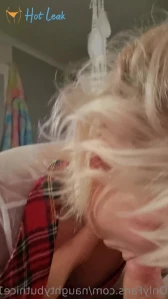 11004592