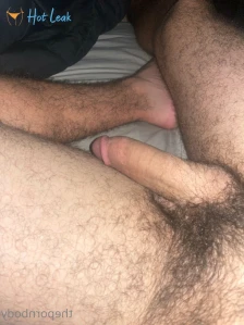 10999601