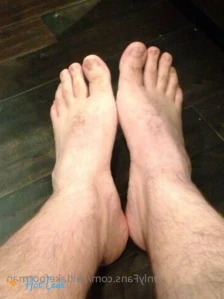 10982562
