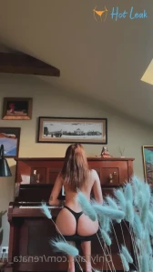 1893704