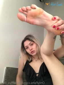 10949018
