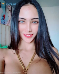 1030704