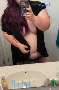 11621423