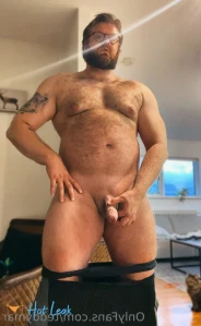 10925897
