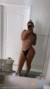 1045297