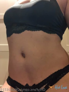 10896187