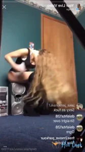 1733604