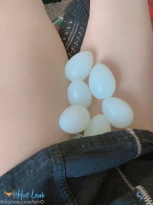 1076688