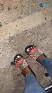 1738972