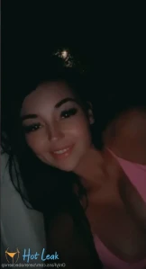 1078196