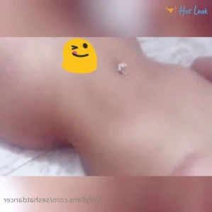 4705988
