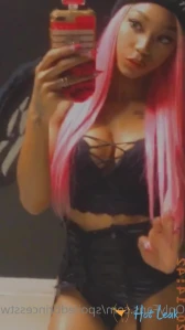 1761733
