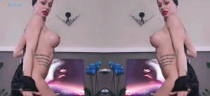 4711769