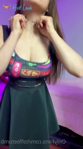1809358