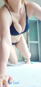 10705589