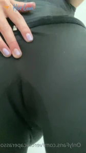 1827139