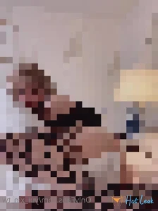 10697299
