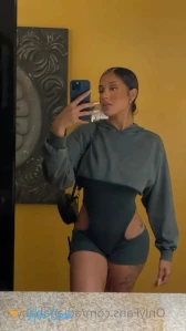1409354