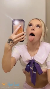 1534699