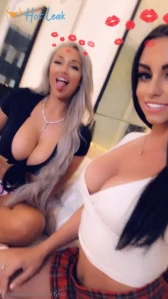 1906056