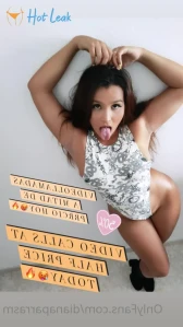 10695525