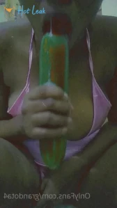 1908519