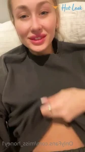 1910164