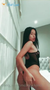 1910398