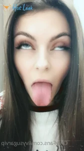 1911685