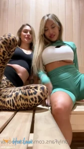 4728228