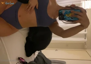 10693211