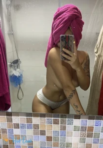 1751053