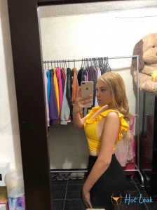1822739