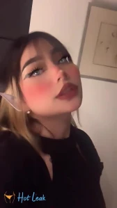 1931652