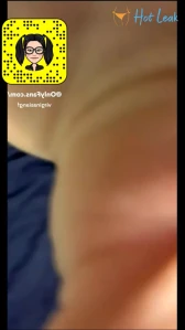 1933979
