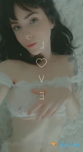 1870319