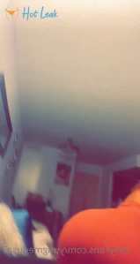 1935672