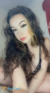 𝗕𝗮𝘁𝗵𝗼𝗿𝘆, 𝘁𝗵𝗲 𝗮𝗻𝗮𝗹 𝘄𝗵𝗼𝗿𝗲