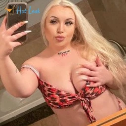 Girl next door 💝