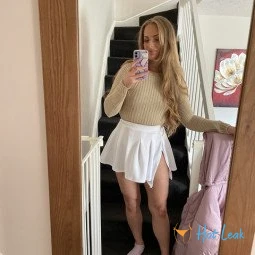 April 💖