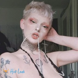 ꧁༺ℜ𝔢𝔟𝔢𝔩𝔣༻꧂