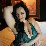 amandathickkvip
