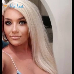 Blonde Princess👑