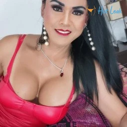🦋 Ladyboy TS Tiara 🦋