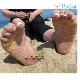 👣Tiny Toe Tracy👣