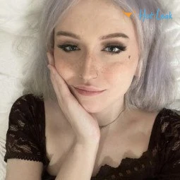 trans girl faye