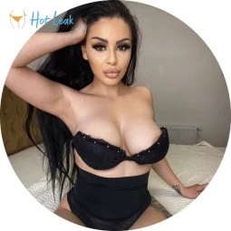 𝑪𝒆𝒍𝒊𝒏𝒆 🥵🔥🔥