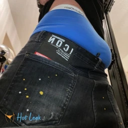 Sneaker/Sagger fun